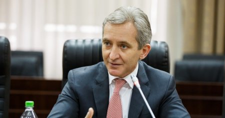 Un fost premier moldovean, printre cei acuzati in dosarul concesionarii Aeroportului International Chisinau