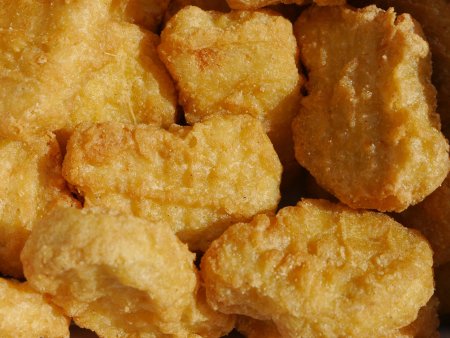Un fast-food celebru, de vina pentru ca un copil s-a fript cu nuggets de pui, a decis un juriu din SUA