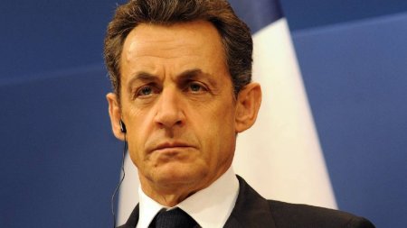 Primul presedinte francez arestat la domiciliu: Nicolas <span style='background:#EDF514'>SARKO</span>zy, condamnat la un an de inchisoare