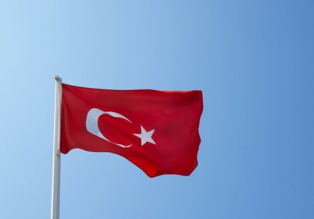Turul doi al alegerilor din Turcia continua. Cine este favoritul pentru functia de presedinte