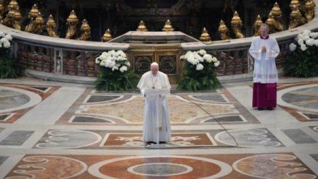 Papa Francisc ii cere unui cardinal italian sa isi asume o misiune de pace pentru Ucraina