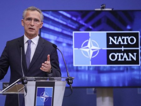 Stoltenberg insista ca NATO nu este parte a conflictului ucrainean, desi antreneaza <span style='background:#EDF514'>PILOTI MILITARI</span>