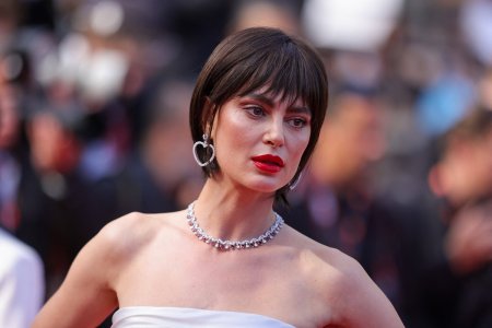 Catrinel Marlon, lectie de eleganta la Cannes 2023. Cum a aparut pe covorul rosu si la o petrecere alaturi de <span style='background:#EDF514'>NAOMI CAMPBELL</span>