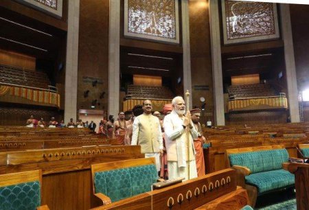 Prim-ministrul hindus Narendra Modi a inagurat azi noul sediul al Parlamentului Indiei