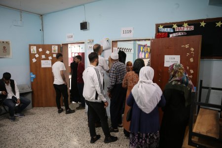 Alegeri in Turcia: Opozitia acuza un atac asupra observatorilor sai din provincia Sanliurfa, care ar fi fost batuti si s-ar fi ales cu telefoanele sparte