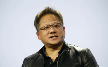 Cine este Jensen Huang, fondatorul companiei Nvidia. A fost chelner la restaurant, iar acum are 35 de miliarde de dolari