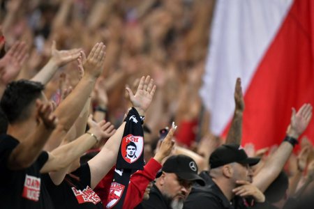 Fanii lui Dinamo se revolta inainte de meciul cu FC Arges: Onorati istoria sau macar respectati fotbalul!