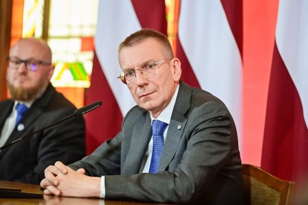 Edgar Rinkevics a devenit primul presedinte homosexual al Letoniei si al unei tari membre UE
