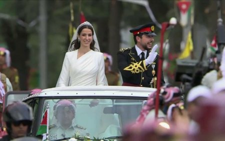 Nunta regala fastuoasa a printului mostenitor <span style='background:#EDF514'>HUSSEIN</span> bin Abdullah. Cum a aratat ceremonia