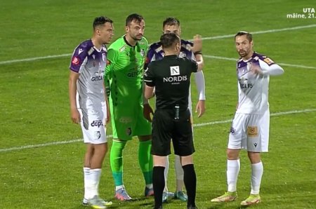 Sebastian Coltescu, salvat de VAR in FC Arges - Dinamo » Aproape de o gafa uriasa