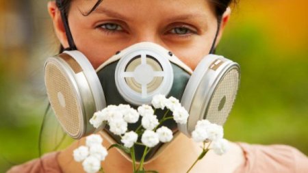 <span style='background:#EDF514'>SFATUL MEDICULUI</span>: Cum sa facem fata alergiilor de primavara-vara?