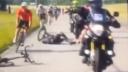 Un <span style='background:#EDF514'>MOTOCICLIST</span> a murit dupa o coliziune cu un biciclist la cursa Ironman Hamburg