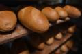 Analiza ZF: consumul de paine scade per total, insa romanii aleg tot mai multe produse artizanale