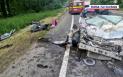 Accident grav in Suceava. Doua persoane au decedat dupa ce au intrat frontal cu masina intr-un camion