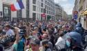 Noi proteste, in Franta, fata de reforma <span style='background:#EDF514'>PENSII</span>lor. In zeci de orase, oamenii au iesit in strada