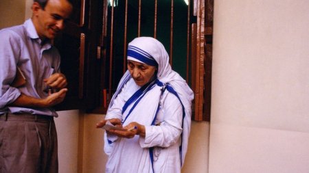 N-a fost niciodata intre tine si ei, oricum: Maica Tereza, rugaciunea cea mai puternica pentru indeplinirea dorintelor