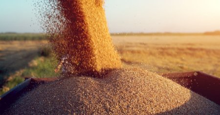 Agricultorii polonezi au blocat la granita camioanele ucrainene cu cereale, cerand despagubiri guvernului