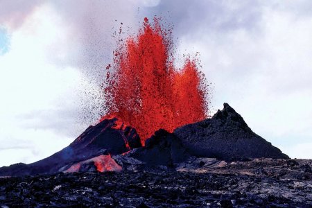 Hawaii. Eruptie a celui mai activ vulcan din arhipelag