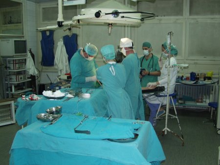 Interventie chirurgicala de exceptie la Spitalul Militar Central: Extirparea unei tumori de 6 kilograme