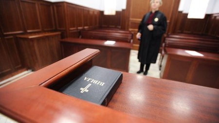 Procurorii din Bucuresti isi suspenda activitatea, nemultumiti de modificarea pensiilor de serviciu