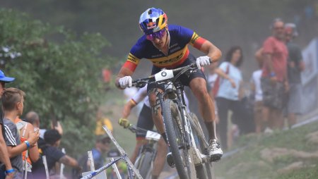 Aur pentru Romania la Jocurile Europene din Polonia: Vlad Dascalu a castigat proba de <span style='background:#EDF514'>MOUNTAIN</span>-bike, proba olimpica: Esti fenomenal