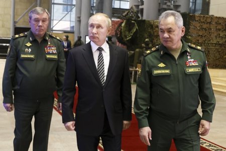 <span style='background:#EDF514'>GENERALII</span> invizibili ai lui Vladimir Putin sunt in pericol, desi au supravietuit rebeliunii lui Prigojin