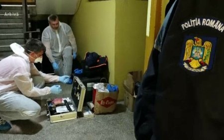 Un barbat mort a fost gasit in scara unui bloc din Campina. El ar fi fost ucis de o femeie