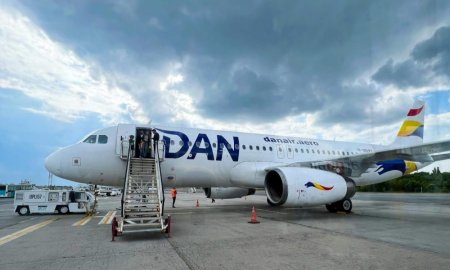 DAN AIR anunta ca anuleaza mai multe curse in perioada 9-29 iulie din cauza programului de functionare al Aeroportului din Brasov si din cauza lipsei de personal al <span style='background:#EDF514'>ROMATSA</span>
