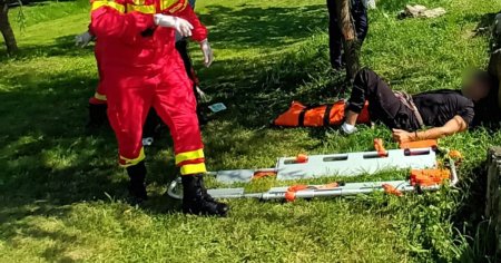 Un barbat a cazut in timpul unui zbor cu parapanta, in Hunedoara
