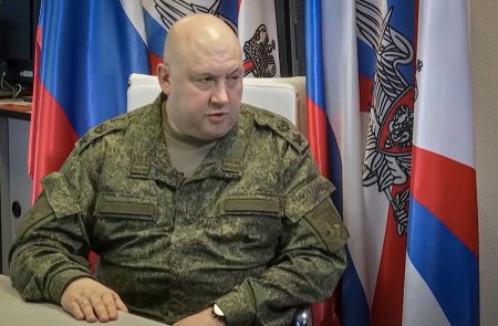 Surovikin nu e disponibil, se odihneste: prima veste oficiala despre generalul <span style='background:#EDF514'>ARMAGHEDON</span>, dupa rebeliunea lui Prigojin