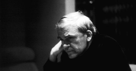 Doliu in literatura. A murit scriitorul Milan Kundera