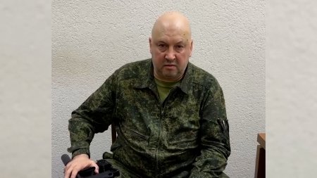 Oficial rus, despre disparitia generalului <span style='background:#EDF514'>ARMAGHEDON</span>: „Se odihneste”