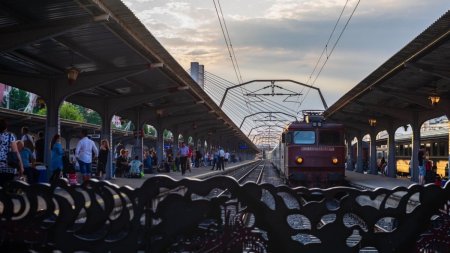 Intarzieri la trenuri, de sute de minute, in Gara de Nord din Bucuresti