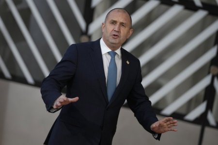 Presedintele pro-rus al Bulgariei il ataca pe Zelenski: Ucraina insista sa lupte in acest razboi / Reactia Kievului