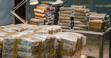 Peste cinci tone de cocaina capturate de politia italiana in Sicilia. Valoarea uriasa a transportului