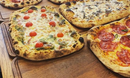 Reteta Faruno: Trei prieteni, un ingredient secret si o pizza ca in Italia