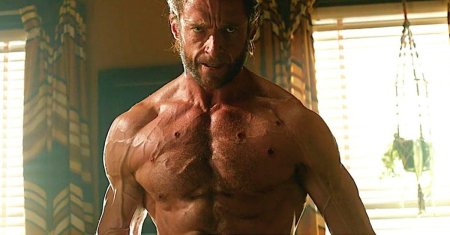 Ce mananca actorul <span style='background:#EDF514'>HUGH</span> Jackman intr-o zi libera! Imaginile cu starul din filmul Wolverine au devenit virale