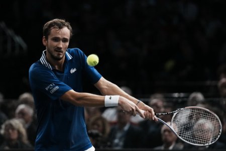 Medvedev si Kyrgios se retrag de la Washington Open din cauza accidentarilor