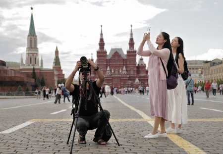 „O statistica foarte trista a calatoriilor”. De 10 ori mai putini turisti straini vin in Rusia comparativ cu perioada de dinainte de pandemie