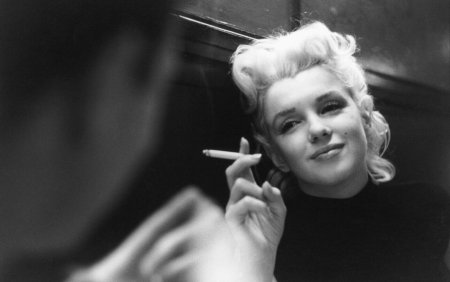 20 lucruri pe care nu le stiai despre Marilyn <span style='background:#EDF514'>MONROE</span>. Au trecut 61 de ani de la moartea sa | FOTO