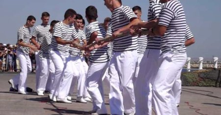 Programul manifestarilor Flotilei Fluviale de  Ziua Marinei Romane