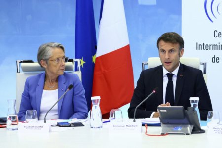 Macron si Borne exprima regret pentru victimele incendiului dintr-un <span style='background:#EDF514'>CENTRU MEDICAL</span>, soldat cu 10 morti