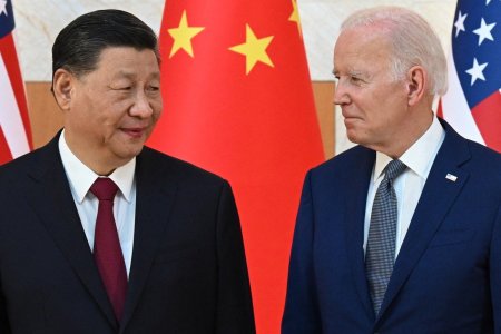 Razboiul semiconductorilor si al inteligentei artificiale: SUA interzic companiilor americane sa faca investitii in China in tehnologie