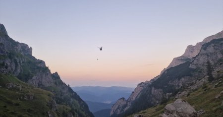 Turiste salvate din Bucegi cu elicopterul, dupa ce s-au aventurat pe trasee imposibile pentru ele FOTO