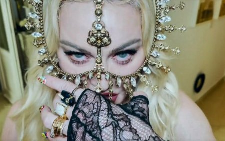 Imagini incendiare cu Madonna, de-a lungul carierei sale. Cele mai sexy aparitii ale reginei muzicii pop | FOTO