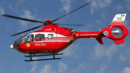 Elicopterul SMURD solicitat pentru un barbat prins sub un mal de pamant