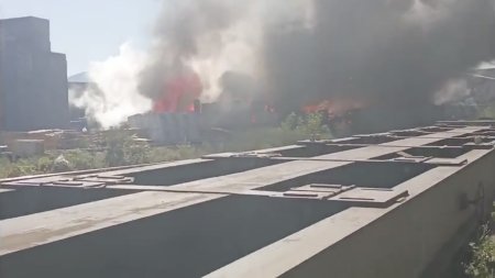 Incendiu urias la un terminal petrolier din Novorossiisk, unul dintre cele mai mari porturi ale Rusiei de la Marea Neagra. VIDEO