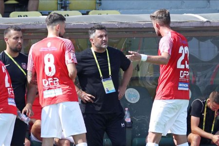 Claudiu Niculescu, despre <span style='background:#EDF514'>SECRETELE</span> liderului din Liga 2: Se vede in atmosfera de la echipa si in rezultate. Ce spune despre duelul cu fosta echipa