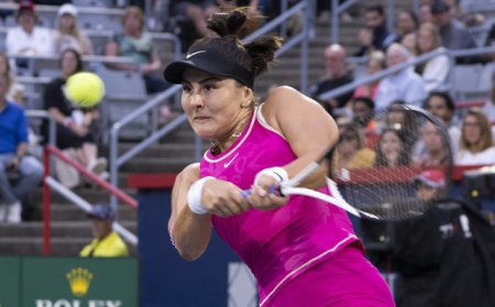 Bianca Andreescu se retrage de la US Open din cauza unei accidentari. Ea a castigat turneul in 2019