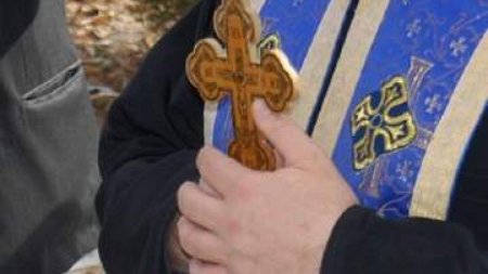 Patriarhia Romana anunta ca reprezentantii bisericii vor ajuta familiile victimelor de la Crevedia